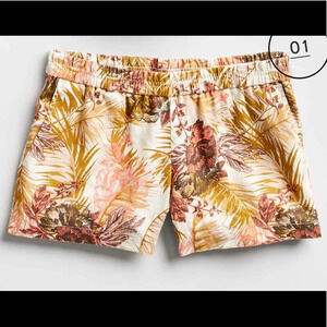 KIT from the Kloth stitch fix printed shorts SZ 12